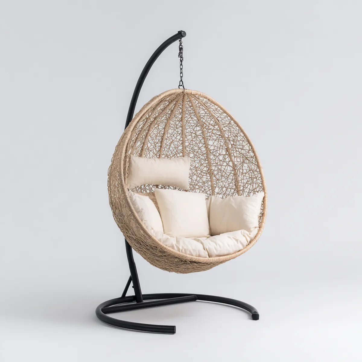 Hamak lub fotel wisz?cy, Ogr¨®d wisz?cy fotel z czarnym stalowym wsparciem w naturalnym syntetycznym rattanowym kszta?cie braidu owalne 105 x 105 x 195 cm